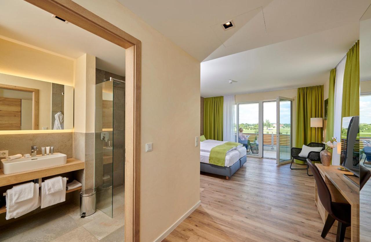 Bachhof Resort Hotel Kirchroth Luaran gambar